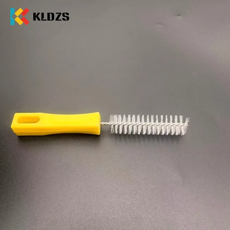 Endoskopowa szczotka do czyszczenia o wymiarach 9 mm x 100 mm
